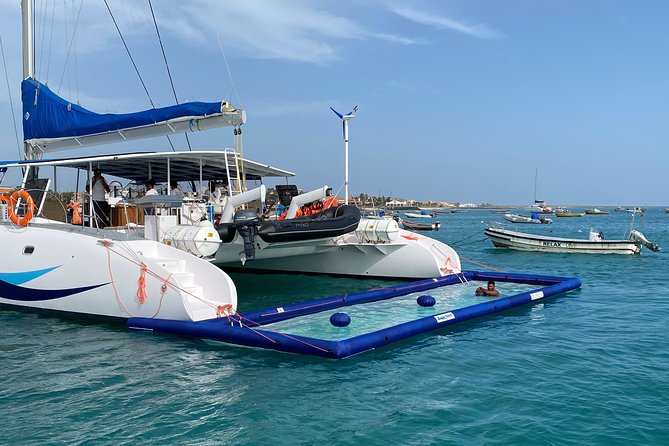 Lounge Catamaran SODADE Half-Day (Adults Only) - Included Activities