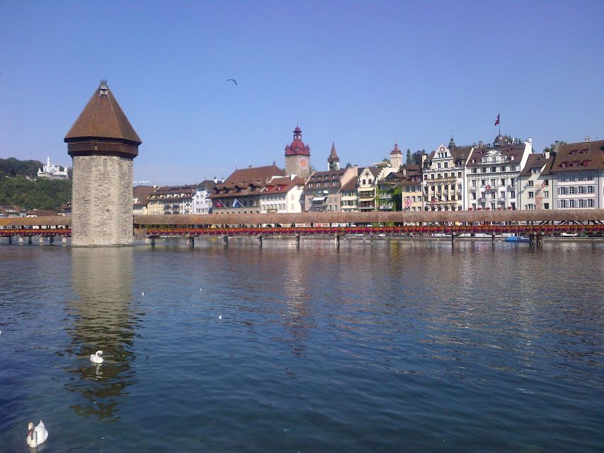 Luzern Discovery: Small Group Tour & Lake Cruise From Zurich - Exploring Lucernes Old Town