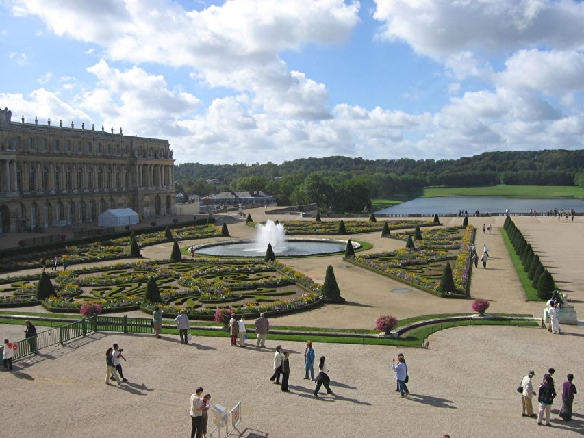Palace of Versailles Private,Tickets and Transfer From Paris - Prestigious Palace