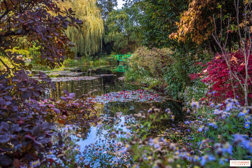 Paris: Transfer Giverny Village House Claude Monet 3 Pax - Booking and Cancellation