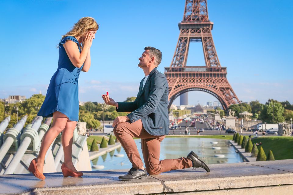 Parisian Proposal Perfection. Photography/Reels & Planning - Tailored Photoshoot Experience