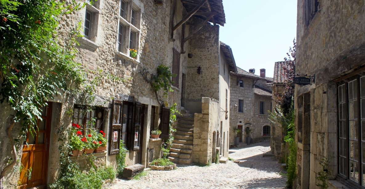 Pérouges: Medieval Village Private Guided Tour - Highlights of Pérouges