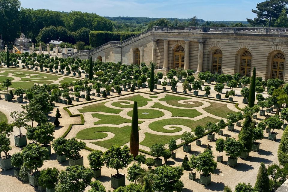 Private Versailles, Gardens, Trianon From Paris by Mercedes - Private Versailles Palace Tour