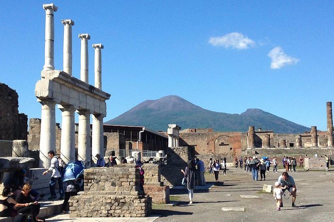 Sharing Tour of Pompeii - Meeting and Pickup Options