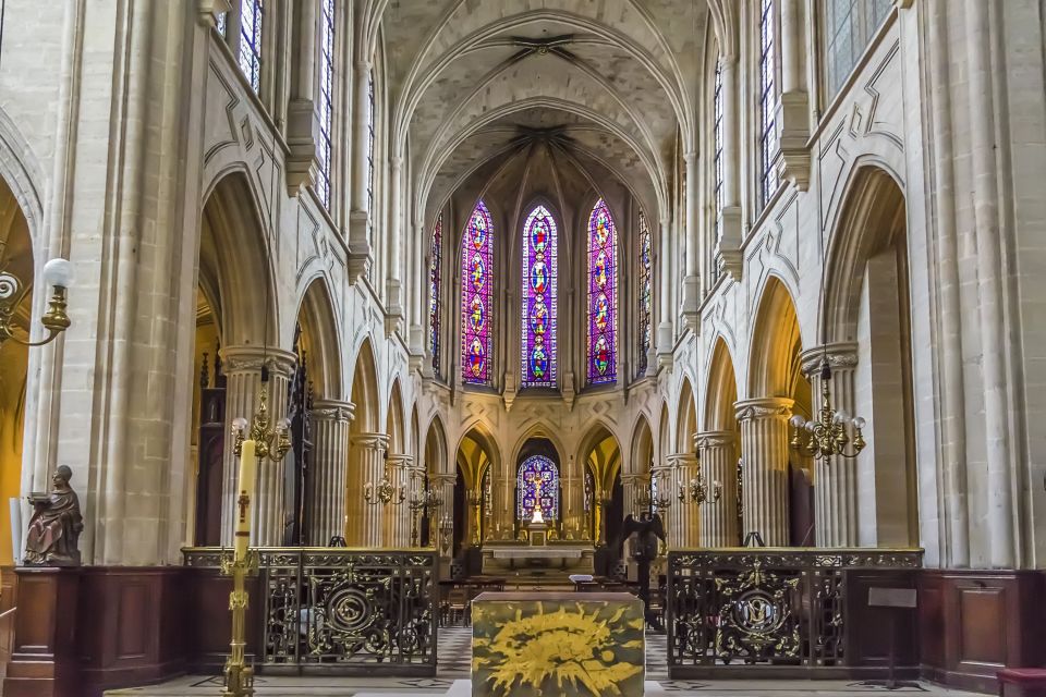 Top-Rated Churches in Paris Private Walking Tour - Tour Itinerary