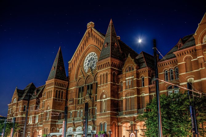 Ultimate Queen City Is Haunted Tour - Experienced Guides and Ghostly Tales