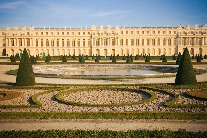 Versailles Domain Bike Tour With Palace Entry by Train From Paris - Meeting Point and Schedule
