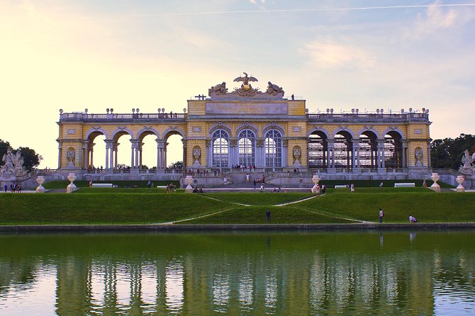 Vienna: Skip the Line Schönbrunn Palace and Gardens Guided Tour - Palace Architecture and History