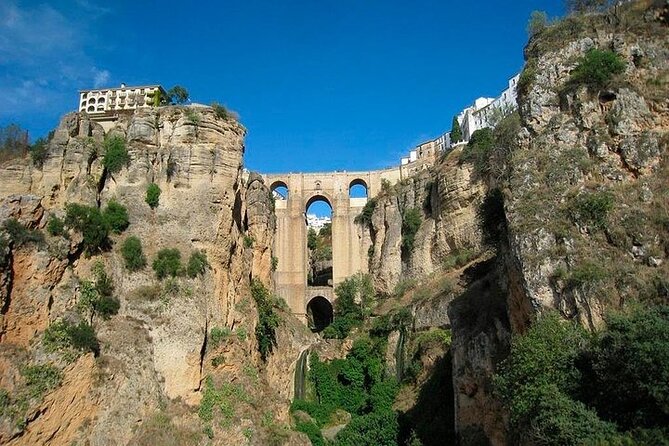 White Villages and Ronda Day Tour From Seville - Duration and Meeting Points