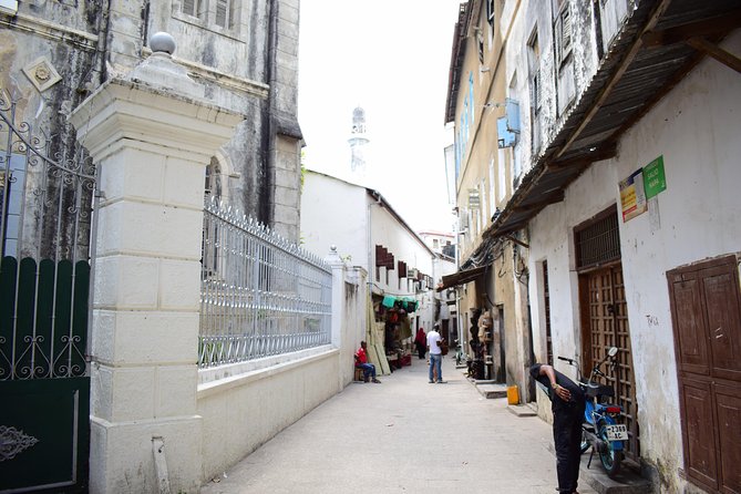 Zanzibar Stone Town Walking Tour - Meeting and Pickup