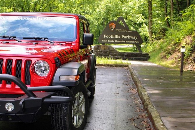 1 Day Jeep Rental Through the Smoky Mountains - Discovering Cades Cove