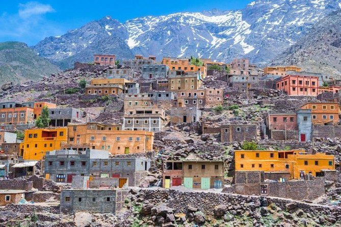 Atlas Mountains and Berber Villages Day Trip From Marrakech With Lunch - Group Size and Accessibility