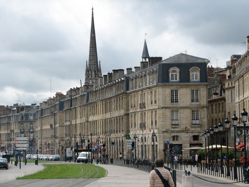 Bordeaux: Tour With Private Guide - Historic St. Pierre District