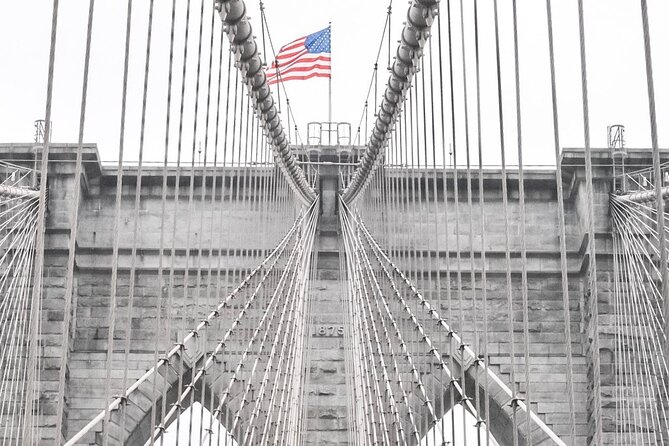Brooklyn Bridge & DUMBO Neighborhood Tour - From Manhattan to Brooklyn - Itinerary and Highlights