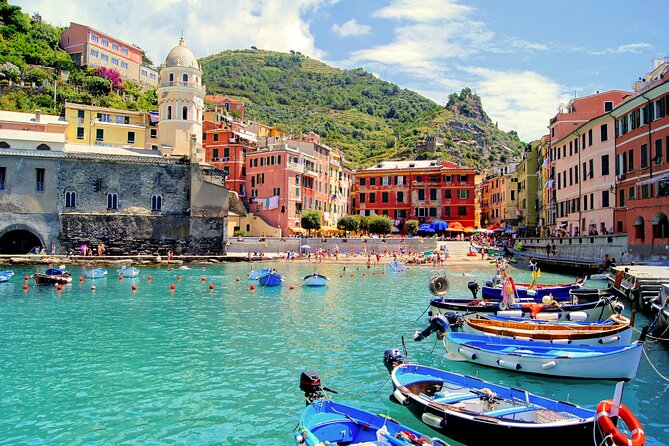 Cinque Terre and Pisa Tower Tour From Florence Semi Private - Exploring the Cinque Terre