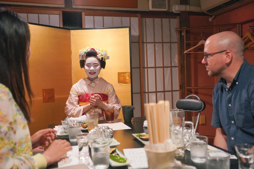 Dinner With Maiko in Traditional Kyoto Style Restaurant Tour - Maiko Performance