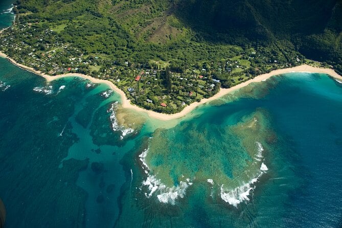 Entire Kauai Airplane Tour - ALL WINDOW SEATS - Cancellation Policy