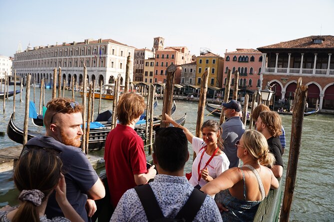 Experience Venice Like a Local: Small Group Cicchetti & Wine Tour - Inclusions in the Tour