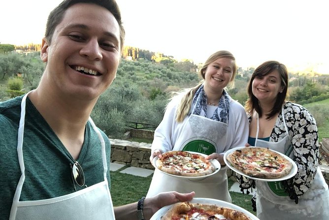 Florence Pizza or Pasta Class With Gelato Making at a Tuscan Farm - Cooking Lesson