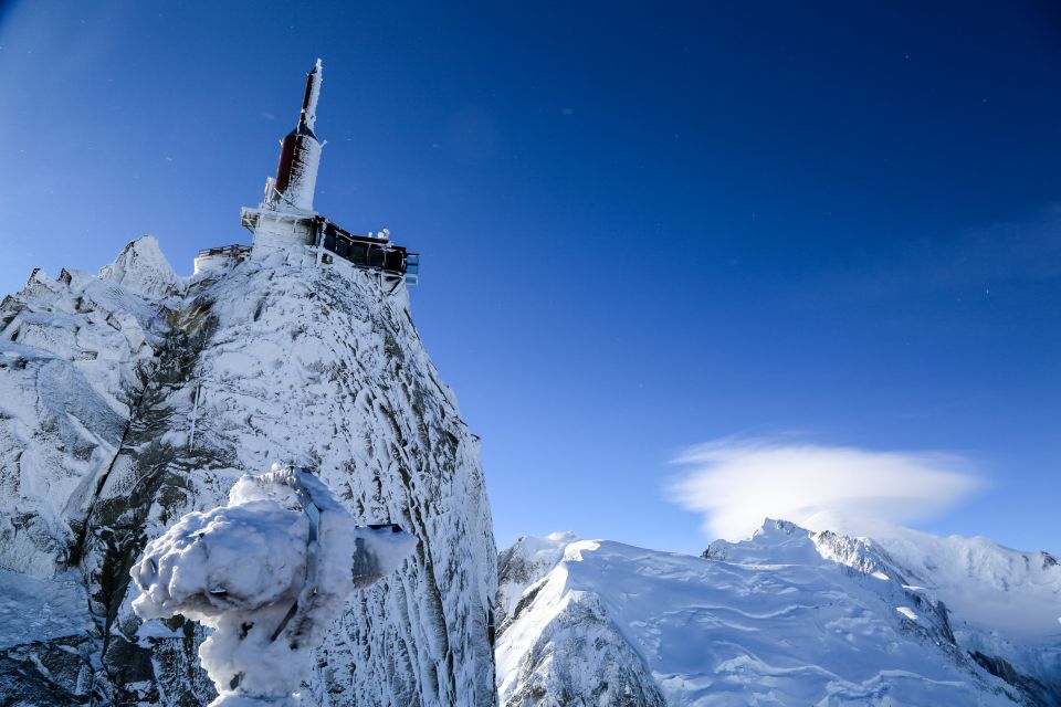From Geneva: Chamonix Mont-Blanc Private Guided Tour - Cable Car Experience