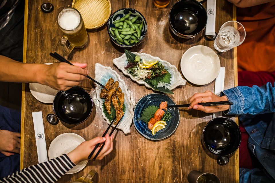 Fukuoka: Private Eat Like a Local Food Tour - Authentic Hakata Ramen