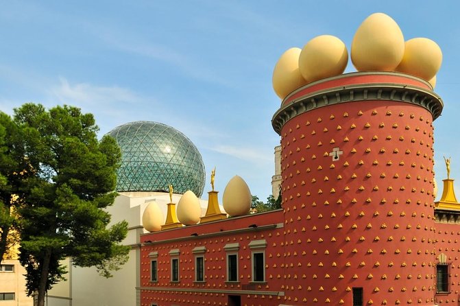 Girona & Dali Museum Small Group Tour With Pick-Up From Barcelona - Additional Details