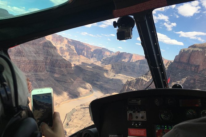 Grand Canyon Helicopter Tour With Eagle Point Rim Landing - Meeting Point and Pickup Details