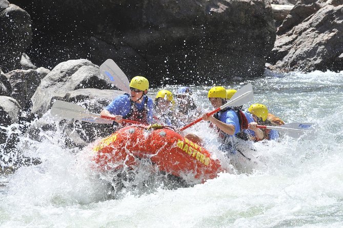 Half Day Royal Gorge (FREE Lunch, Photos, and Wetsuits) - Navigating Thrilling Rapids