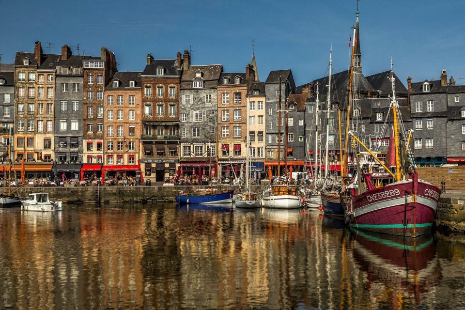 Honfleur Private Guided Walking Tour - British Army Liberation