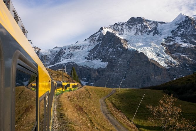 Jungfraujoch Day Trip From Zurich: Swiss Alps & Bernese Oberland - Meeting and Pickup Details