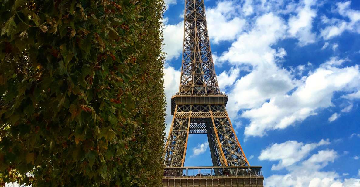 Majestic Highlights of Paris With Local Tasting Tour - Tour Highlights