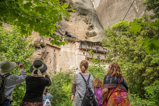 Meteora Monasteries and Hermit Caves Day Trip With Optional Lunch - Visiting the Hermit Caves