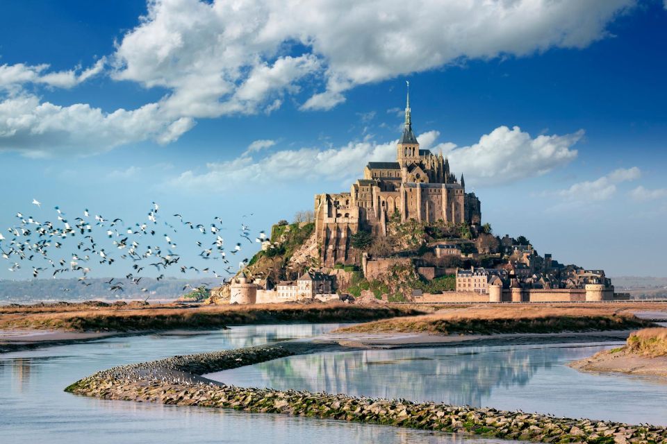 Mont St Michel: Private 12-Hour Round Transfer From Paris - Customizable Itinerary