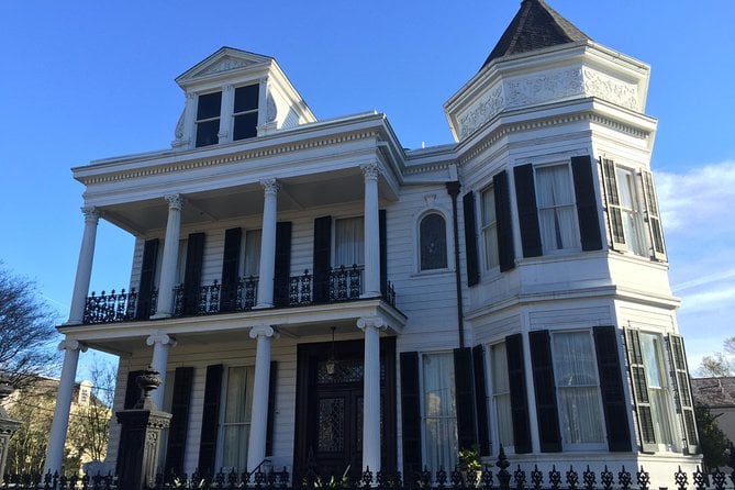 New Orleans Garden District Architecture Tour - Included in the Tour