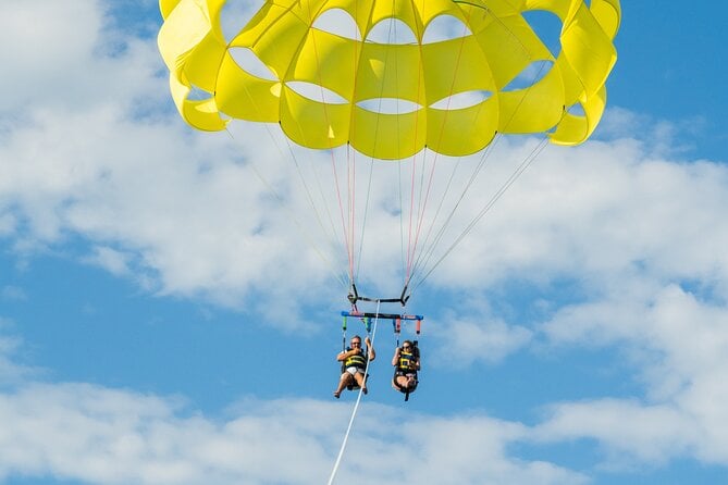Parasailing in Key West With Professional Guide - Weight Restrictions and Requirements