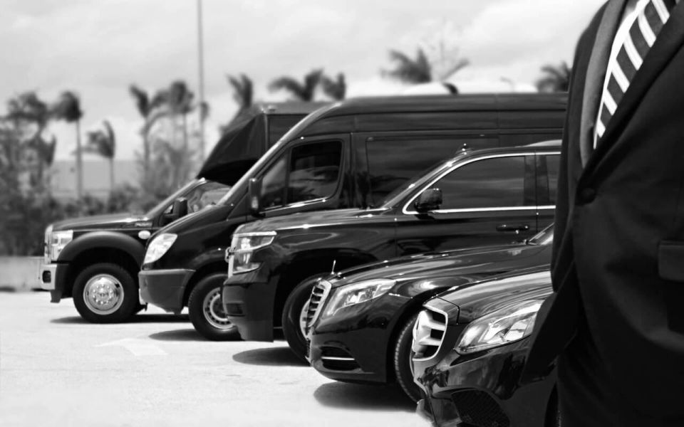 Paris: Premium Private Transfer From or to Beauvais Airport - Confidentiality and Comfort