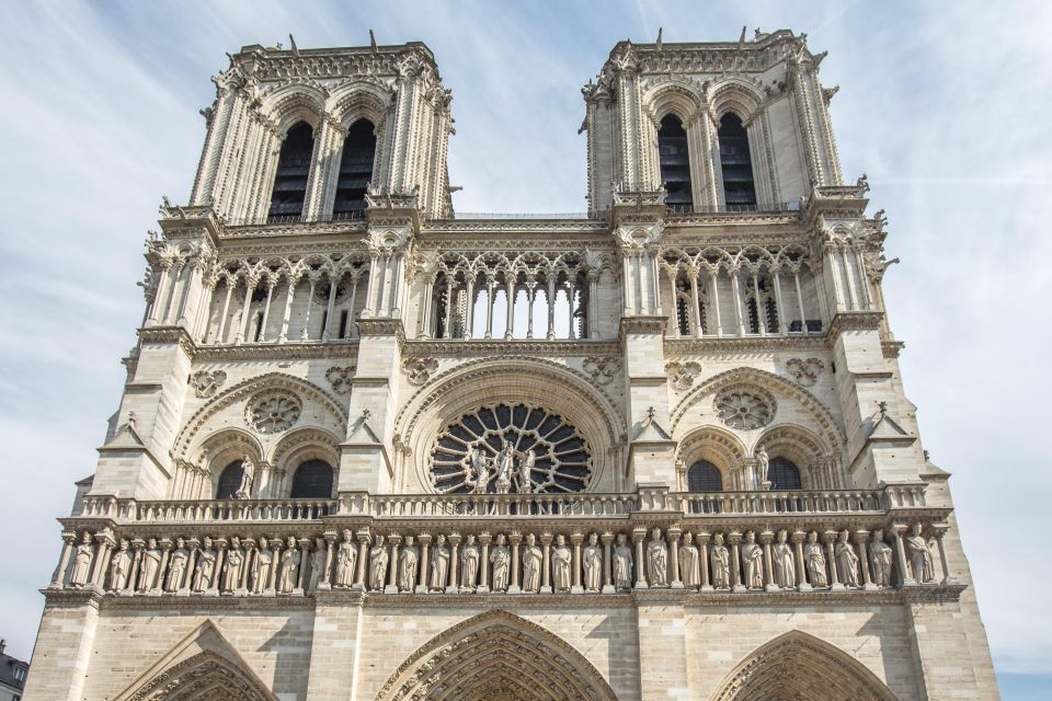 Paris: Private Exclusive History Tour With a Local Expert - Tour Inclusions