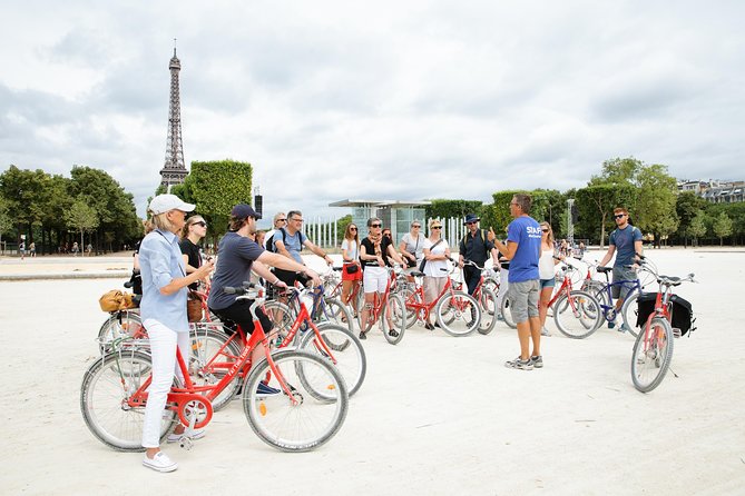 Paris Sightseeing Guided Bike Tour Like a Parisian With a Local Guide - Cancellation Policy