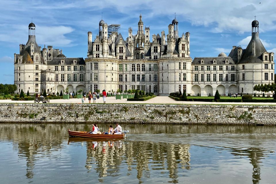 Private Chenonceau Chambord Amboise Loire Castles From Paris - Exploring Château De Chambord