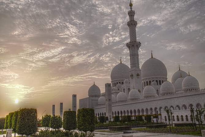 Private Full Day Abu Dhabi City Tour From Dubai - Sheikh Zayed Mosque