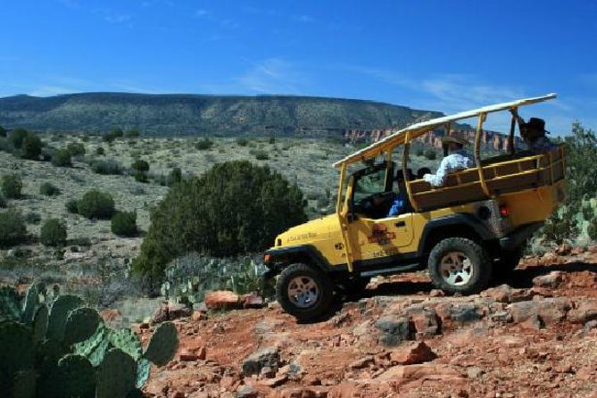 Private Sedona Lil Rattler Jeep Tour - Terrain and Scenery