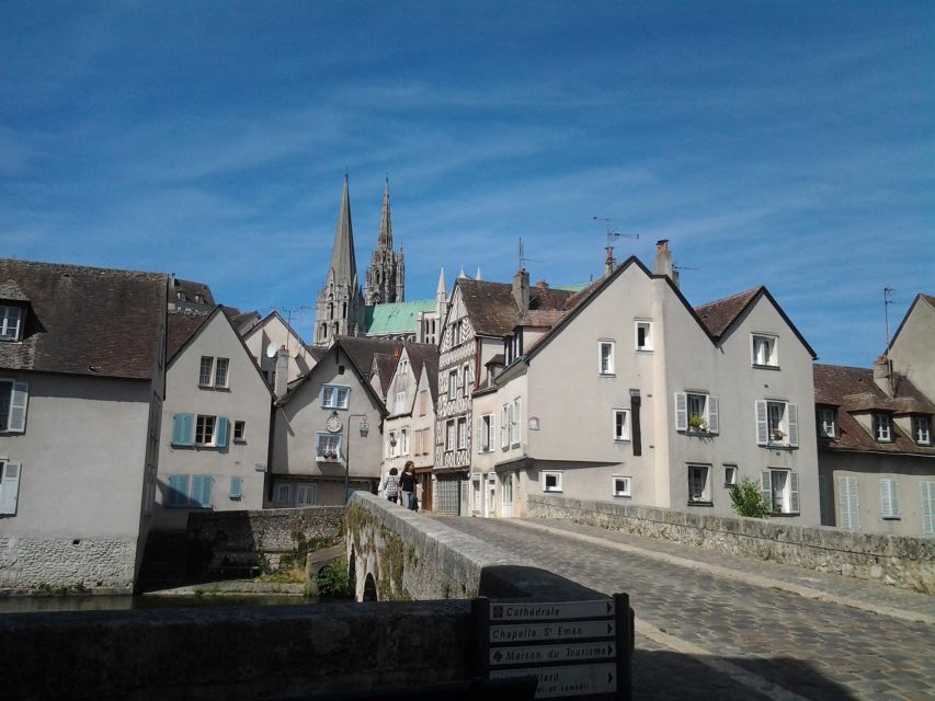 Private Tour of Chartres Town From Paris - Exploring the Historic Center