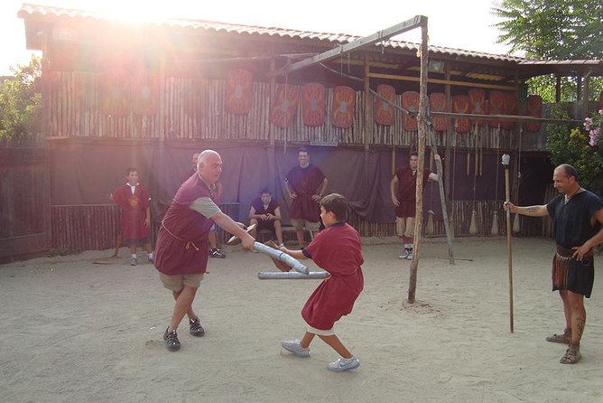 Roman Gladiator School: Learn How to Become a Gladiator - Gladiator Attire and Weaponry