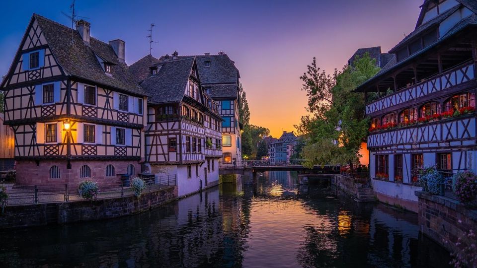 Strasbourg: Private Traditional Food Walking Tour - French and German Influences