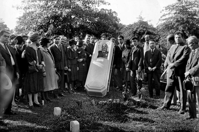 Walk With the Dead: Galveston Old City Cemetery Tour - Inclusions and Accessibility