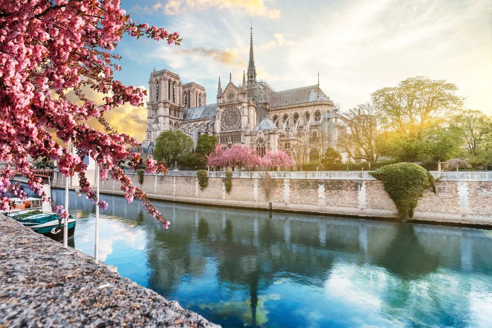 Walking Tour of Paris Old Town and Seine River Cruise - Historical Landmarks Explored