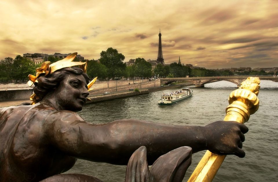 Welcome to Paris Day Trip From London via Train - Departure and Arrival Details