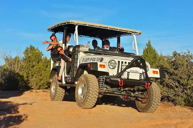 Zion Jeep Tour Premium Package - Afternoon Tour - Meeting and Pickup