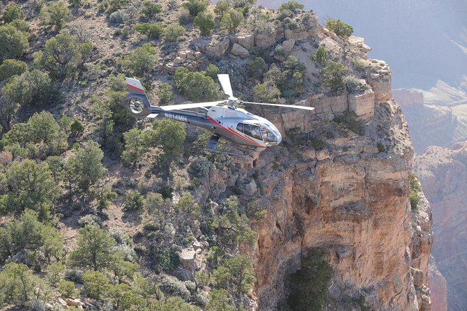 45-Minute Helicopter Flight Over the Grand Canyon From Tusayan, Arizona - Just The Basics