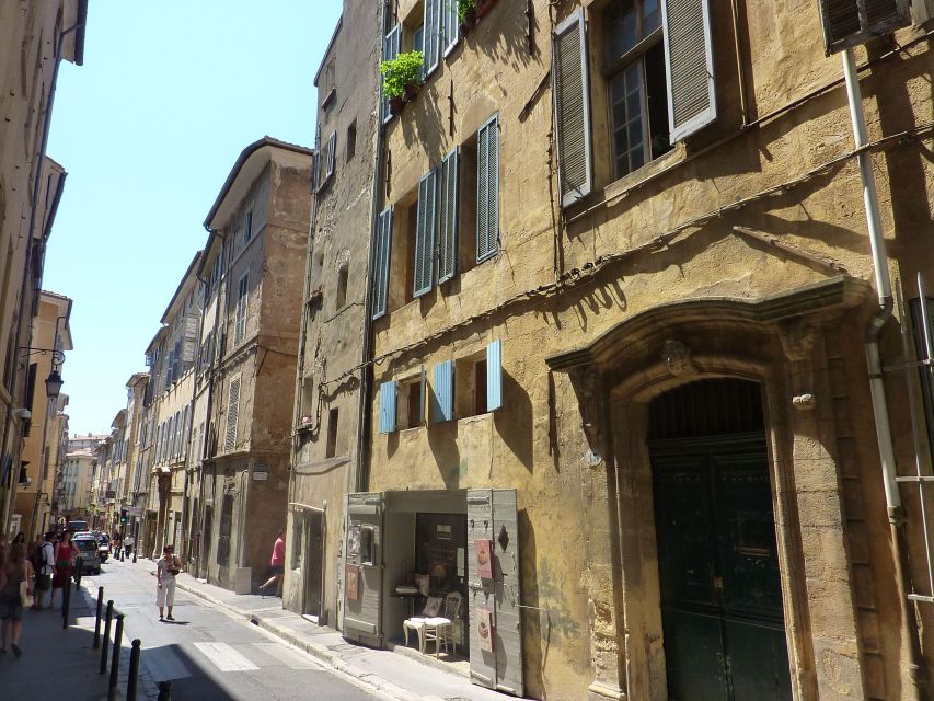 Aix-en-Provence: Private Guided Walking Tour - Appreciating Architectural Elegance